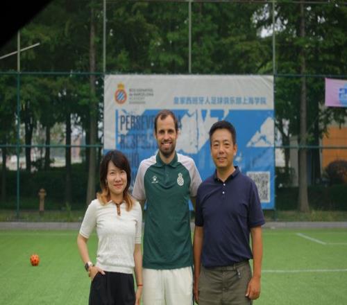 阿德耶米失空门惊呆克洛普，加克波补时绝平，荷兰1